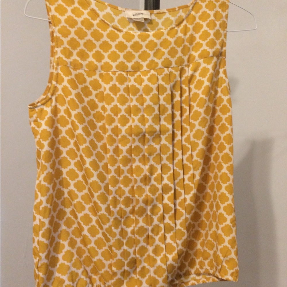 Sleeveless Yellow peasant blouse w/ elastic hem